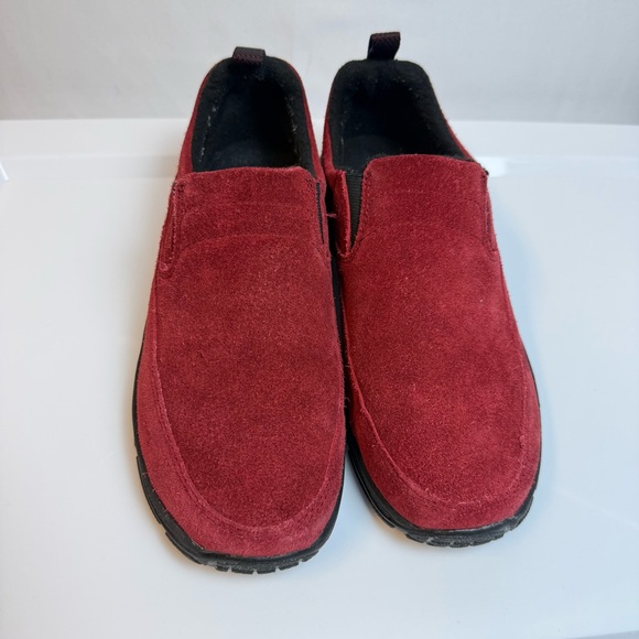 L.L. Bean Shoes - LL Bean Women Red Suede Loafers  7.5 Winter Comfort Shoes Walking Casual Outdoor